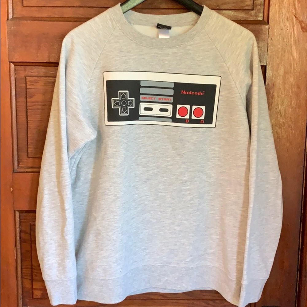 Nintendo Old School Controller sweatshirt size med - Picture 1 of 4